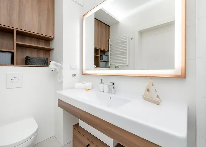 Bel Mare B321 Premium In With Balcony By Renters *