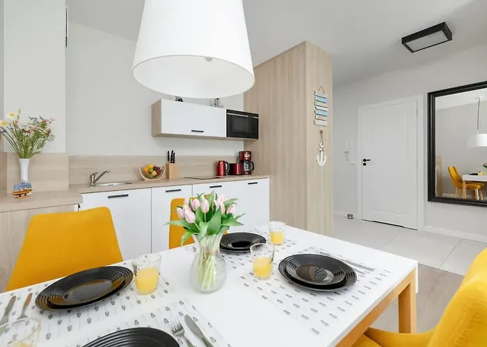 Bel Mare B321 Premium In With Balcony By Renters Apartment *