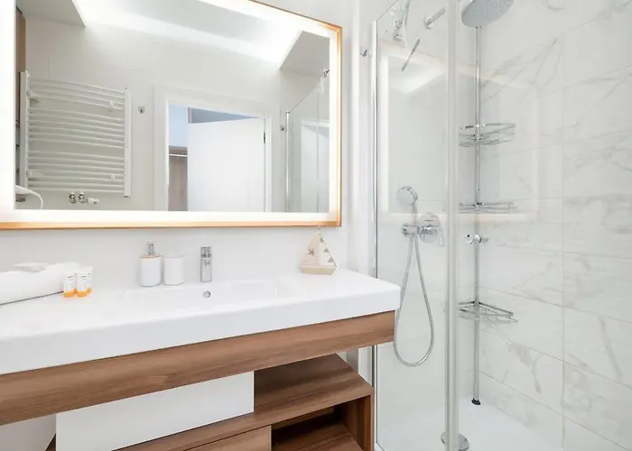 Bel Mare B321 Premium In With Balcony By Renters Misdroy